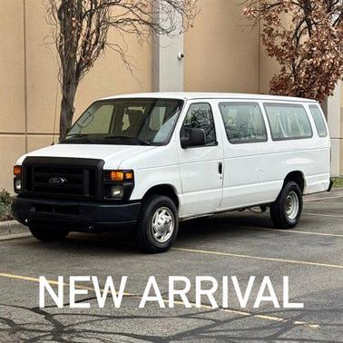 Oxford White Clearcoat 2009 Ford E350 Super Duty XL Wagon