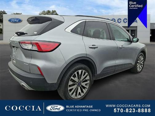 2022 Ford Escape TITANIUM