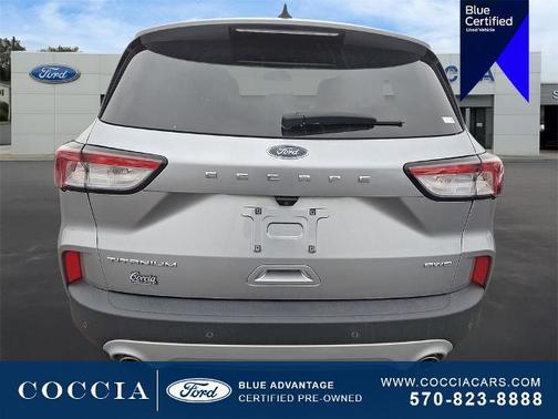 2022 Ford Escape TITANIUM