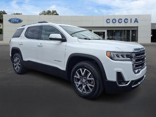Summit White 2023 GMC Acadia SLT