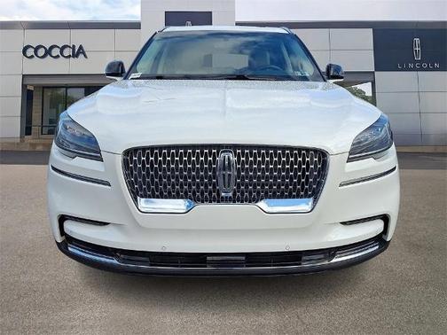 2023 Lincoln Aviator STANDARD