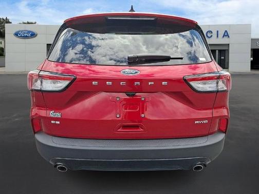 RAPID RED MET TINTED CC 2022 Ford Escape SE