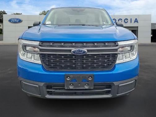 VELOCITY BLUE METALLIC 2022 Ford Maverick XLT