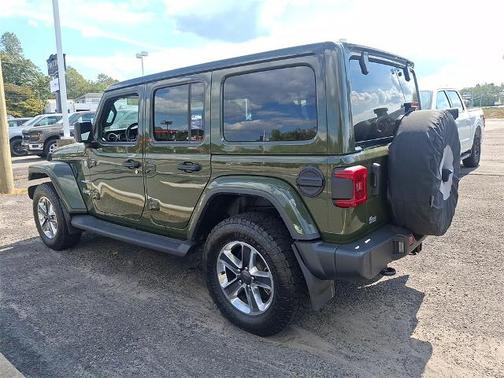 2022 Jeep Wrangler Unlimited SAHARA