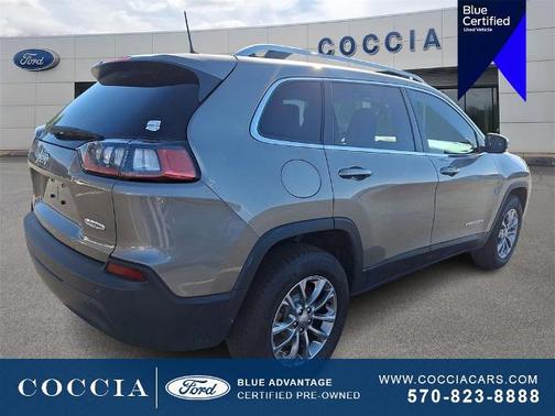 2019 Jeep Cherokee LATITUDE PLUS