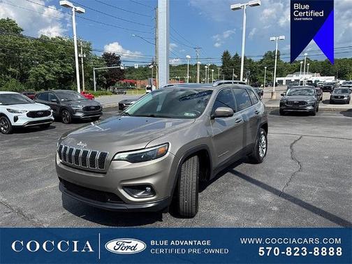 2019 Jeep Cherokee LATITUDE PLUS