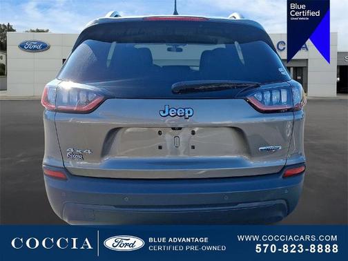 2019 Jeep Cherokee LATITUDE PLUS