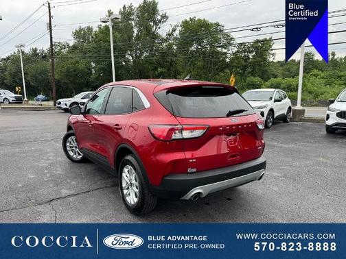 2022 Ford Escape SE