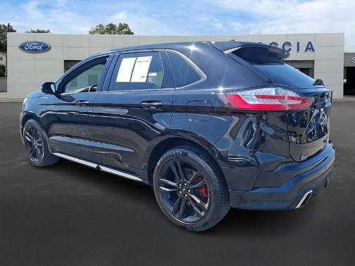 AGATE BLACK METALLIC 2021 Ford Edge ST