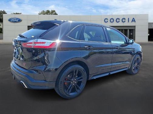 AGATE BLACK METALLIC 2021 Ford Edge ST