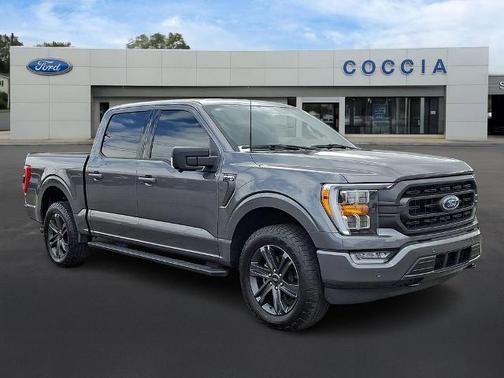 CARBONIZED GRAY METALLIC 2023 Ford F-150 XLT