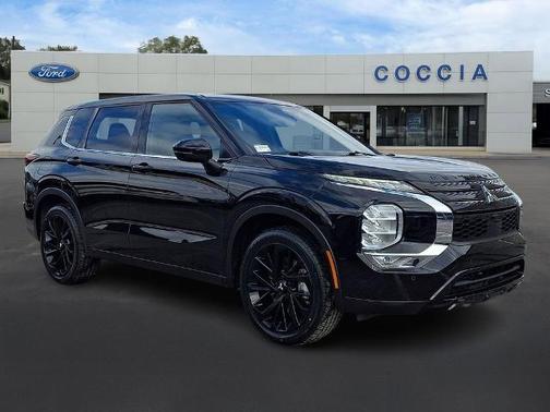 2023 Mitsubishi Outlander SEL