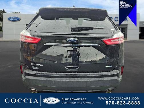 AGATE BLACK METALLIC 2020 Ford Edge SE