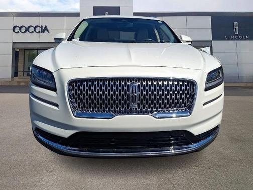 PRISTINE WHITE MET 3C 2023 Lincoln Nautilus STANDARD