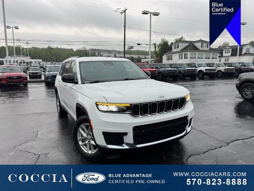 2022 Jeep Grand Cherokee LAREDO