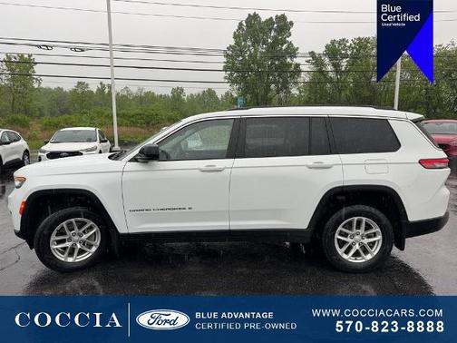 2022 Jeep Grand Cherokee LAREDO