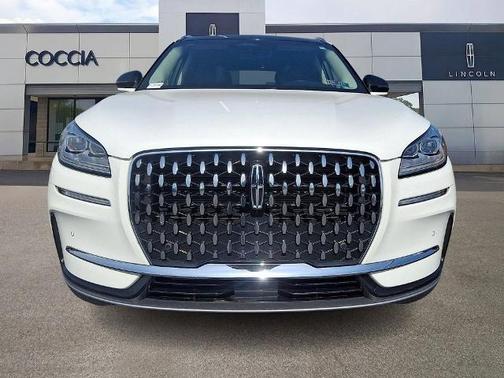 PRISTINE WHITE MET 3C 2023 Lincoln Corsair RESERVE