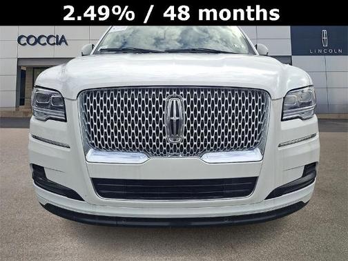 2023 Lincoln Navigator L RESERVE