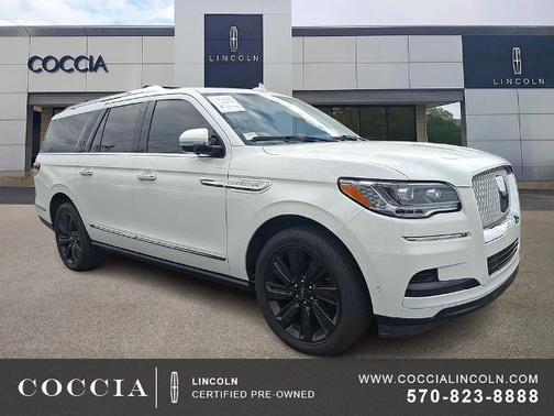 PRISTINE WHITE METALLIC 3C 2023 Lincoln Navigator L RESERVE