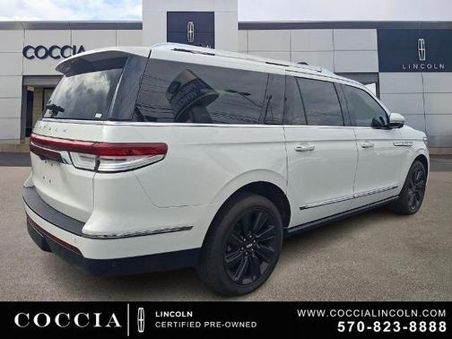 PRISTINE WHITE METALLIC 3C 2023 Lincoln Navigator L RESERVE