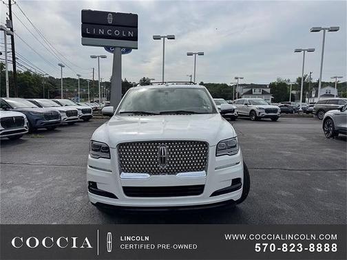 2023 Lincoln Navigator L RESERVE