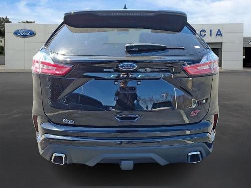 AGATE BLACK METALLIC 2023 Ford Edge ST