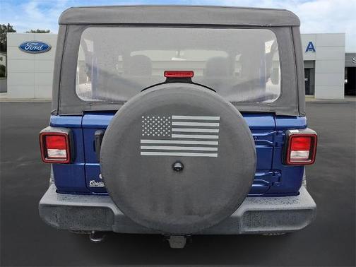 2018 Jeep Wrangler SPORT