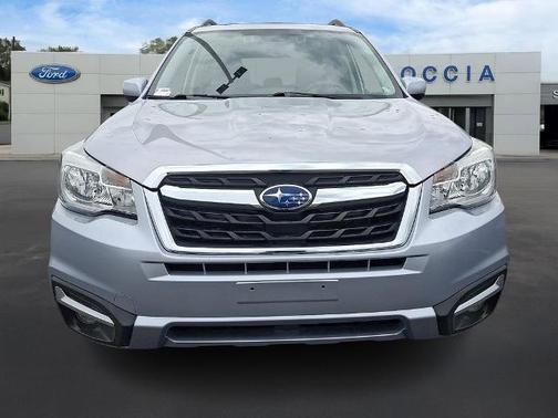 Ice Silver Metallic 2017 Subaru Forester 2.5I PREMIUM