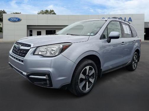 Ice Silver Metallic 2017 Subaru Forester 2.5I PREMIUM