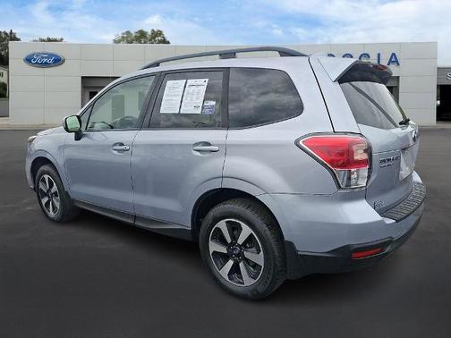 Ice Silver Metallic 2017 Subaru Forester 2.5I PREMIUM