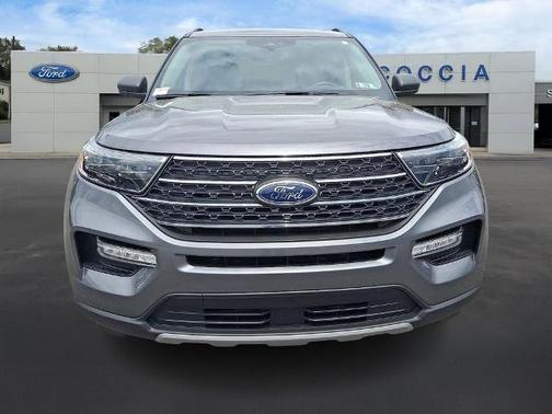 CARBONIZED GRAY METALLIC 2023 Ford Explorer XLT