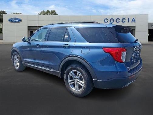 BLUE METALLIC 2020 Ford Explorer XLT