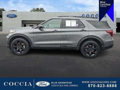 CARBONIZED GRAY METALLIC 2023 Ford Explorer ST-LINE