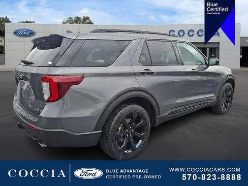 CARBONIZED GRAY METALLIC 2023 Ford Explorer ST-LINE