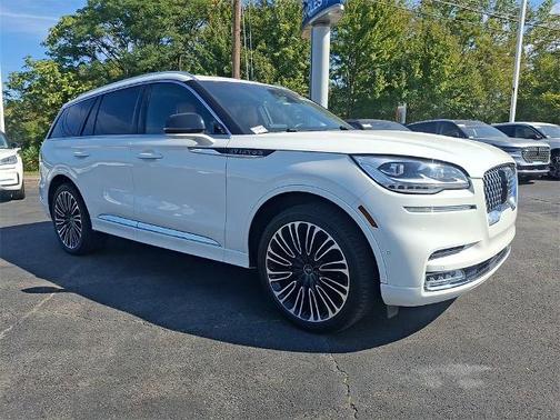 2023 Lincoln Aviator BLACK LABEL