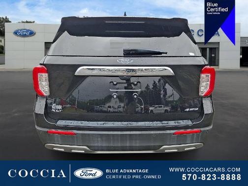AGATE BLACK METALLIC 2023 Ford Explorer XLT
