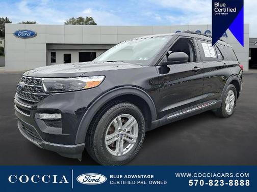 AGATE BLACK METALLIC 2023 Ford Explorer XLT