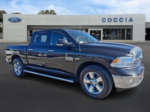 2017 RAM 1500 SLT