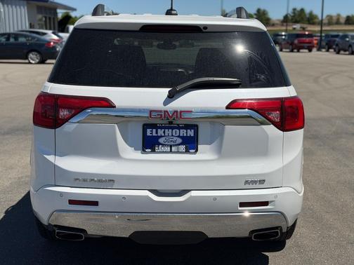White Frost Tricoat 2018 GMC Acadia Denali