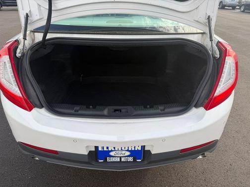 2014 Lincoln MKS Base