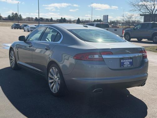 2009 Jaguar XF Premium Luxury