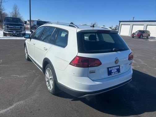 2017 Volkswagen Golf Alltrack TSI SE
