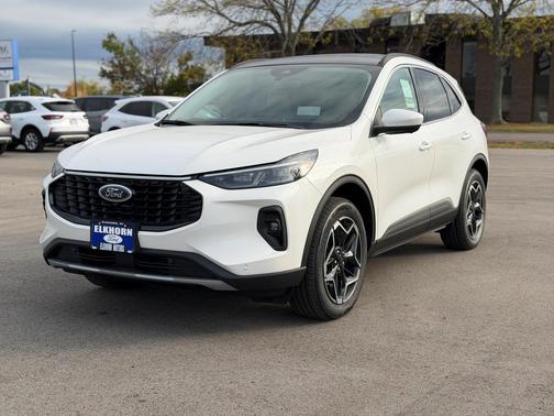 2026 Ford Escape Platinum