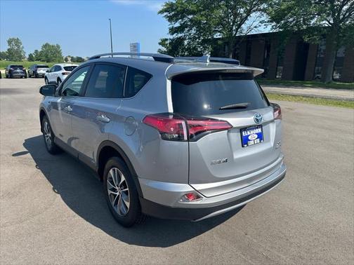 2018 Toyota RAV4 Hybrid XLE