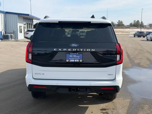 2025 Ford Expedition Max Active 4x4