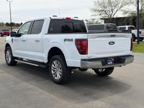 Oxford White 2024 Ford F-150 Lariat