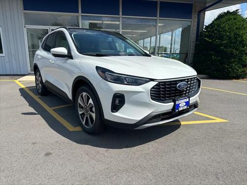 2025 Ford Escape Platinum
