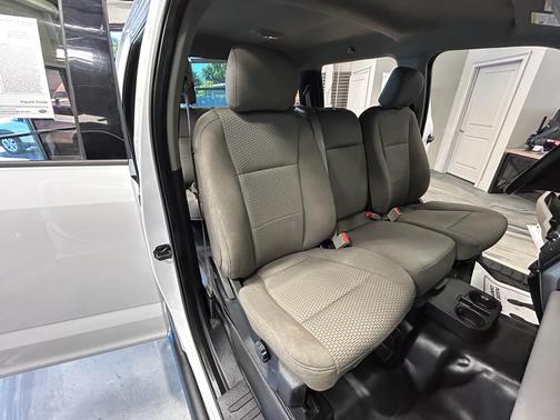Oxford White 2018 Ford F-150 XLT