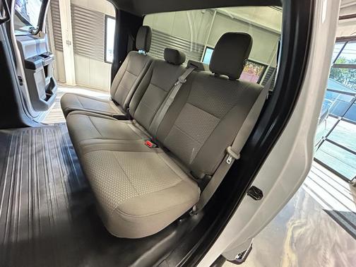 Oxford White 2018 Ford F-150 XLT