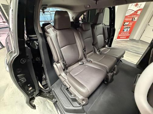 2020 Honda Odyssey Elite
